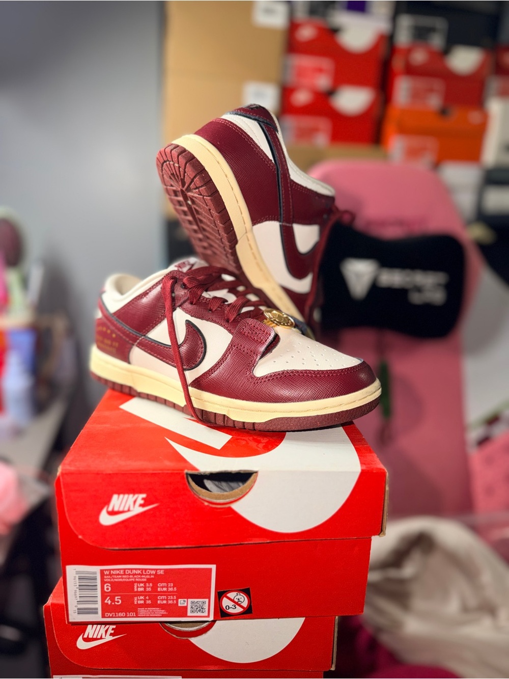 Nike Women Dunk Low SE -